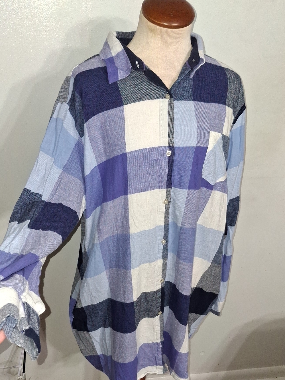 Sonoma /Blue and White Plaid Button-Down Shirt- W Sz XL